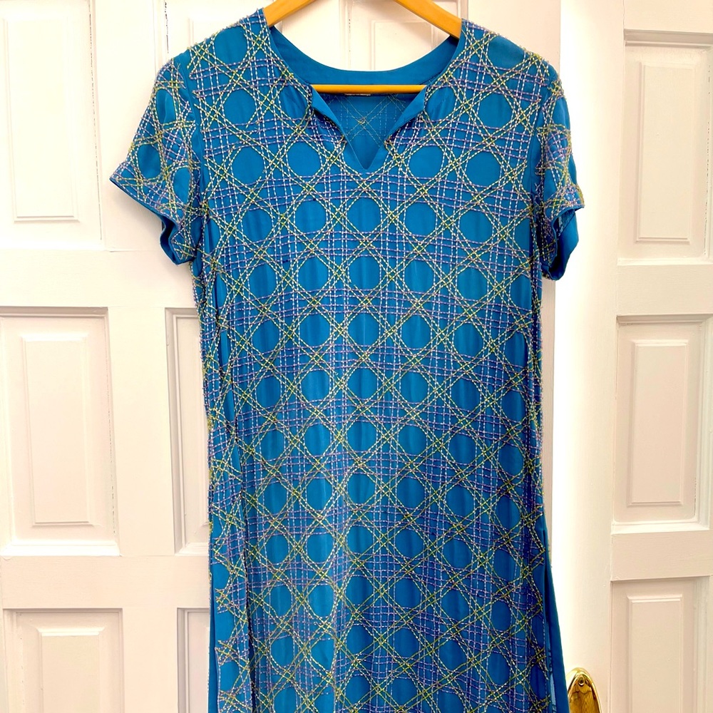 Salwar khamiz small- chiffon with beadwork perfect condition matching pant/scarf